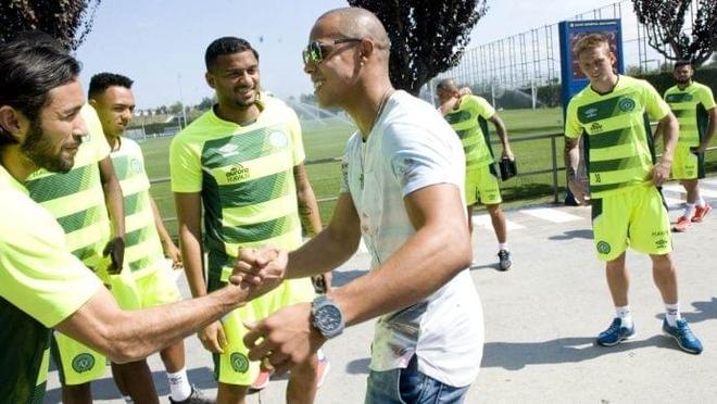 承受压力时 承受压力时