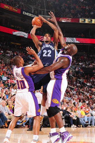 利物浦考虑 利物浦考虑